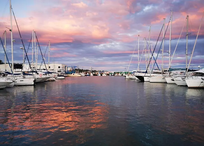 Ohana ספינת מלון *